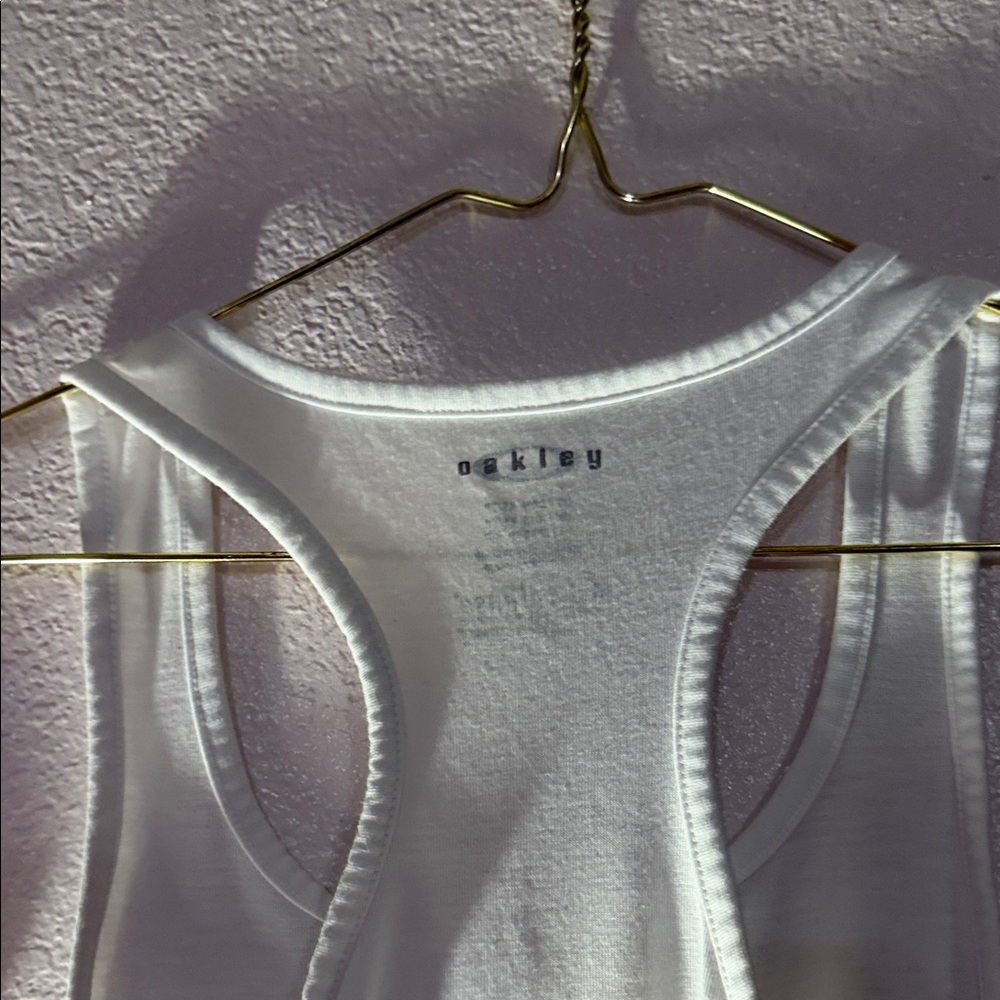 Oakley White Sleeveless Top